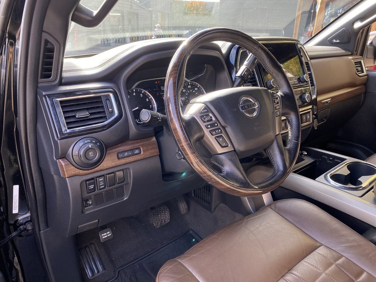 2021 Nissan Titan Platinum Reserve