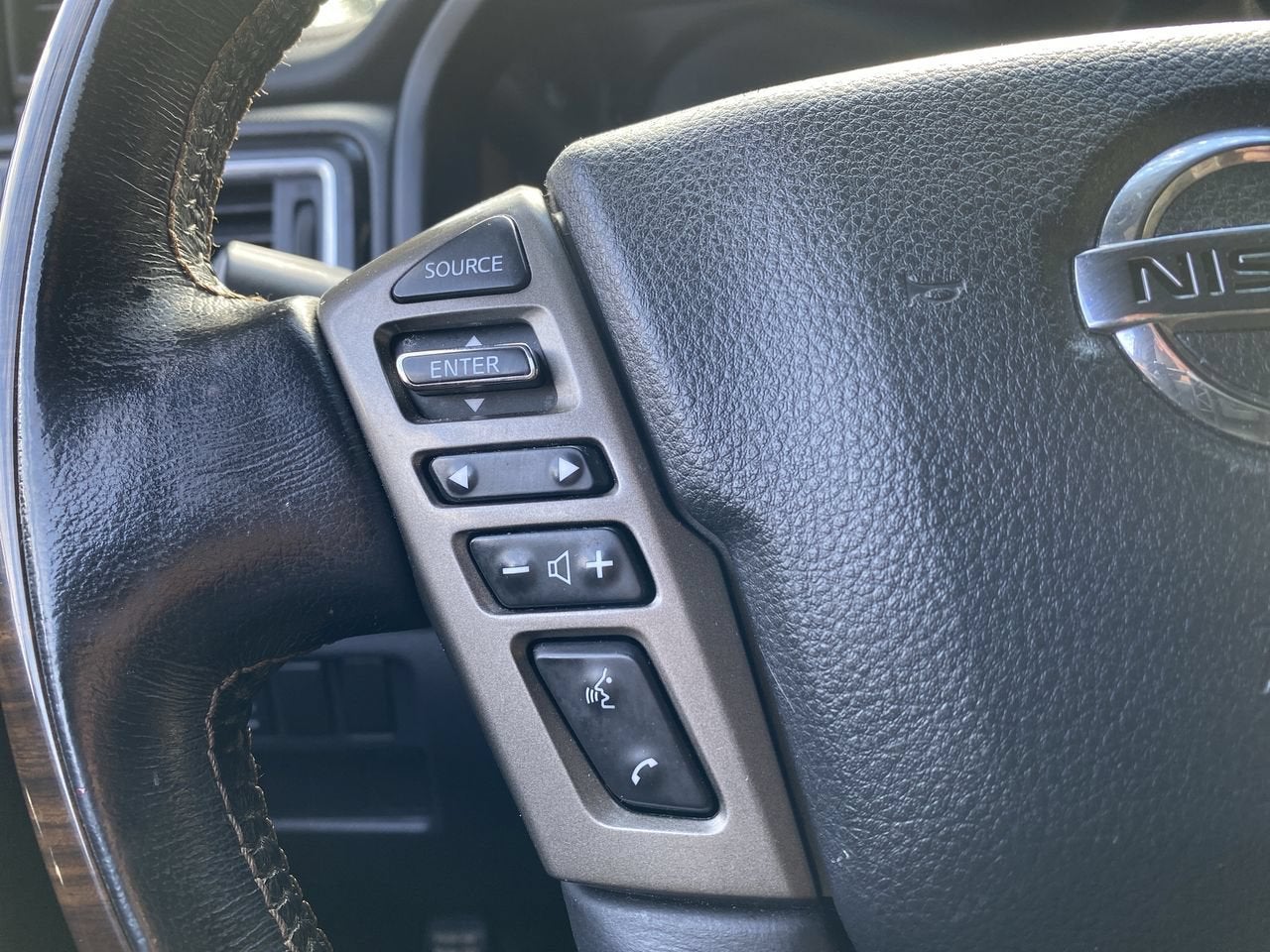 2021 Nissan Titan Platinum Reserve