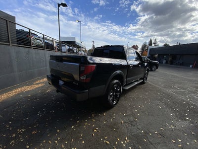 2021 Nissan Titan Platinum Reserve