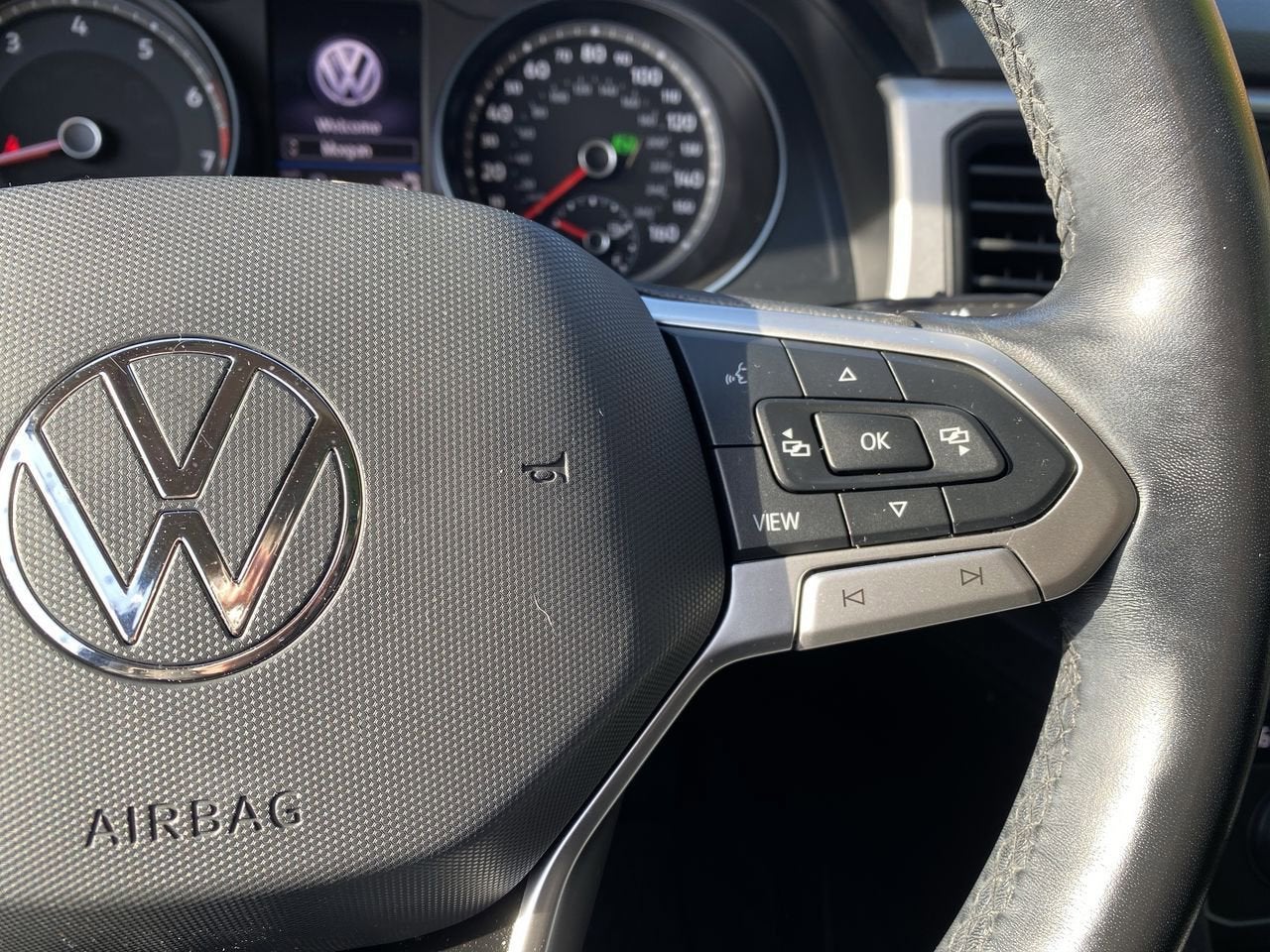 2021 Volkswagen Atlas 3.6L V6 SE w/Technology