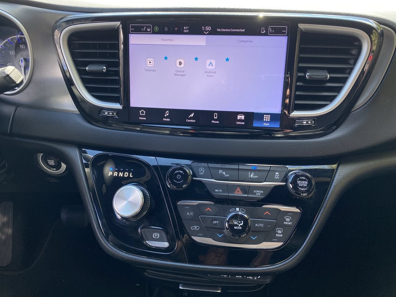 2025 Chrysler Pacifica Select