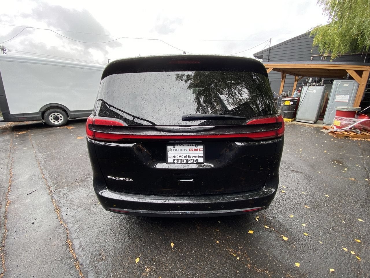 2025 Chrysler Pacifica Select