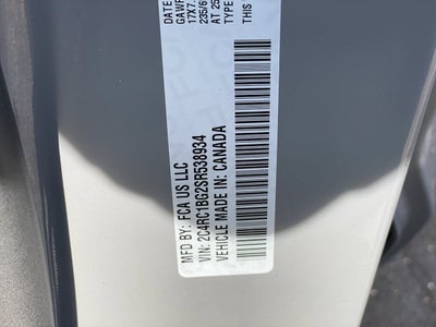 2025 Chrysler Pacifica Select