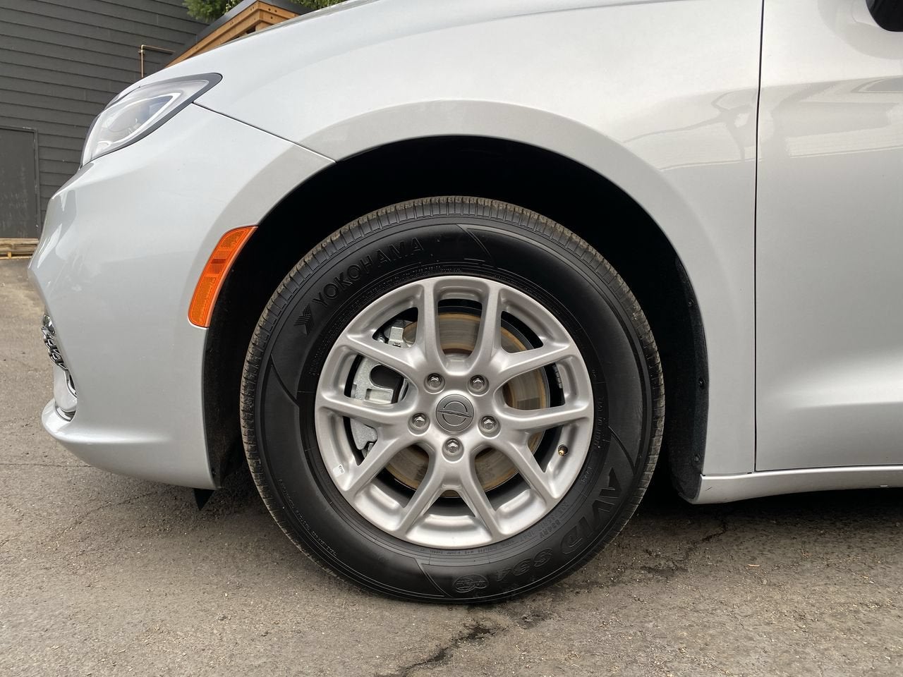 2024 Chrysler Pacifica Touring L