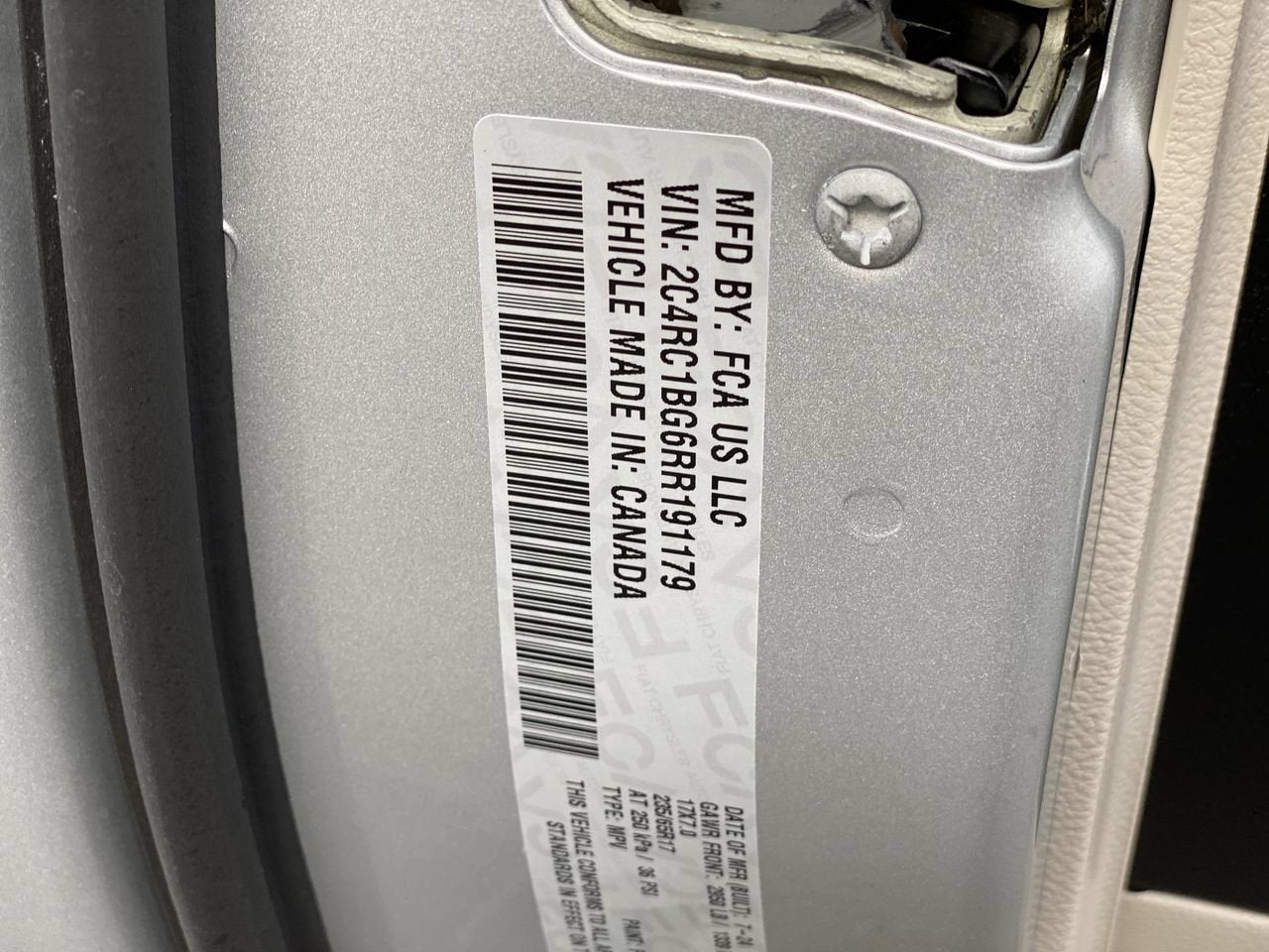 2024 Chrysler Pacifica Touring L