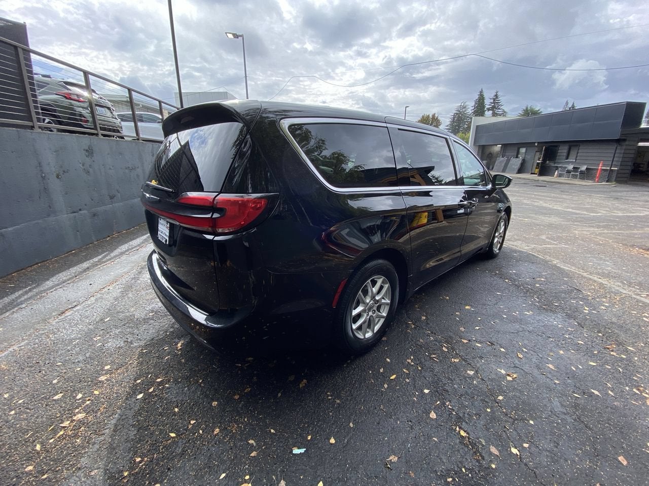 2024 Chrysler Pacifica Touring L