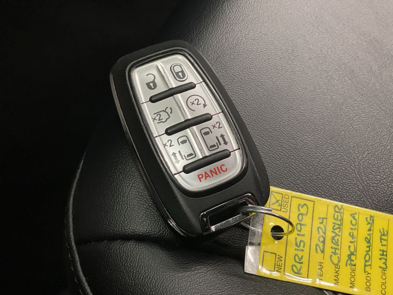 2024 Chrysler Pacifica Touring L