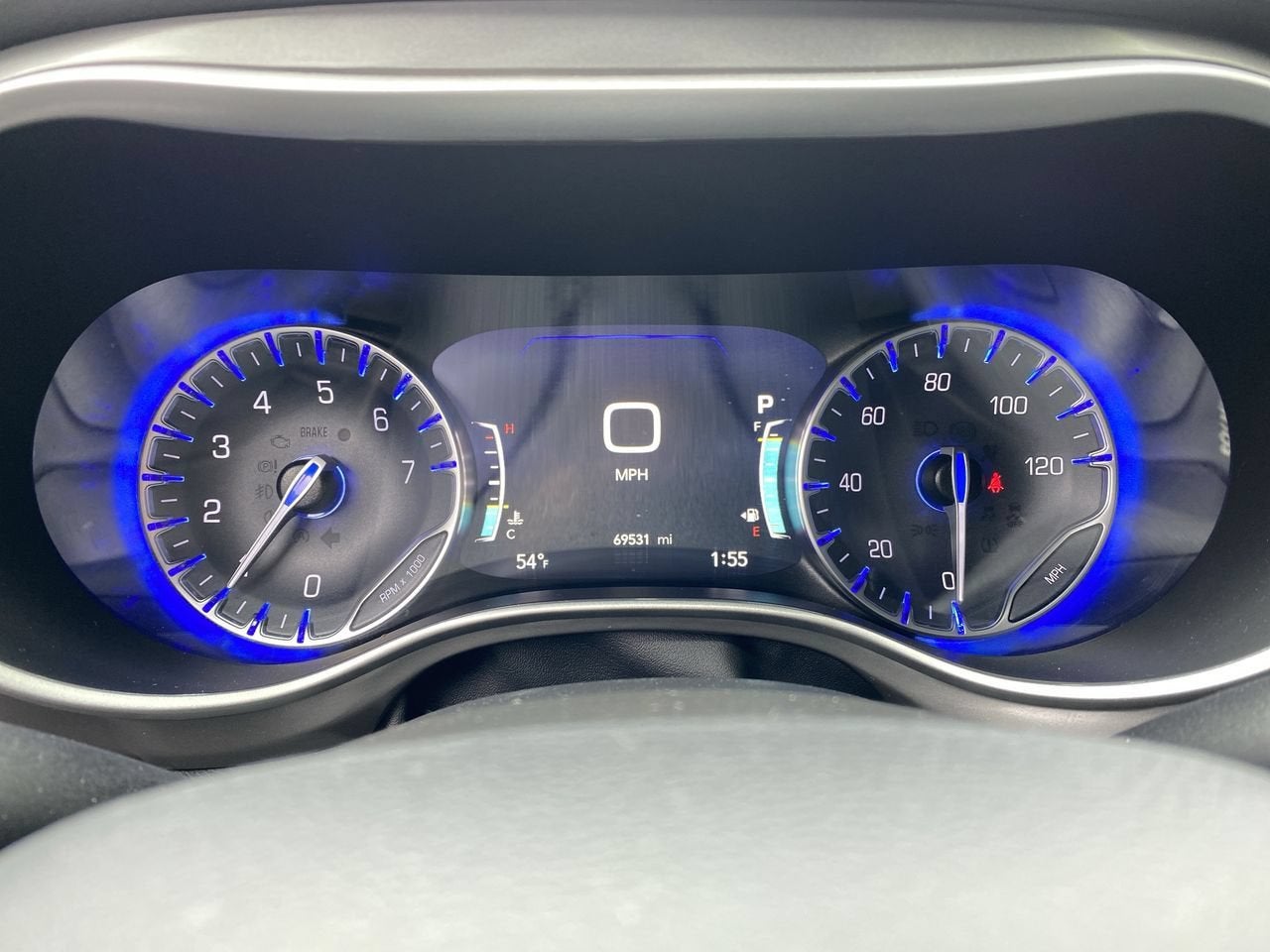 2025 Chrysler Pacifica Select