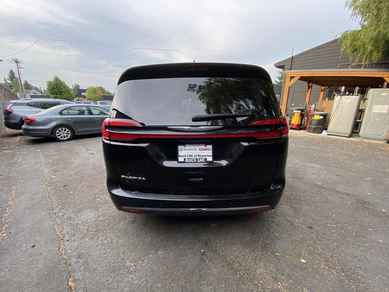 2024 Chrysler Pacifica Touring L