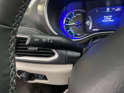 2023 Chrysler Pacifica Hybrid Touring L