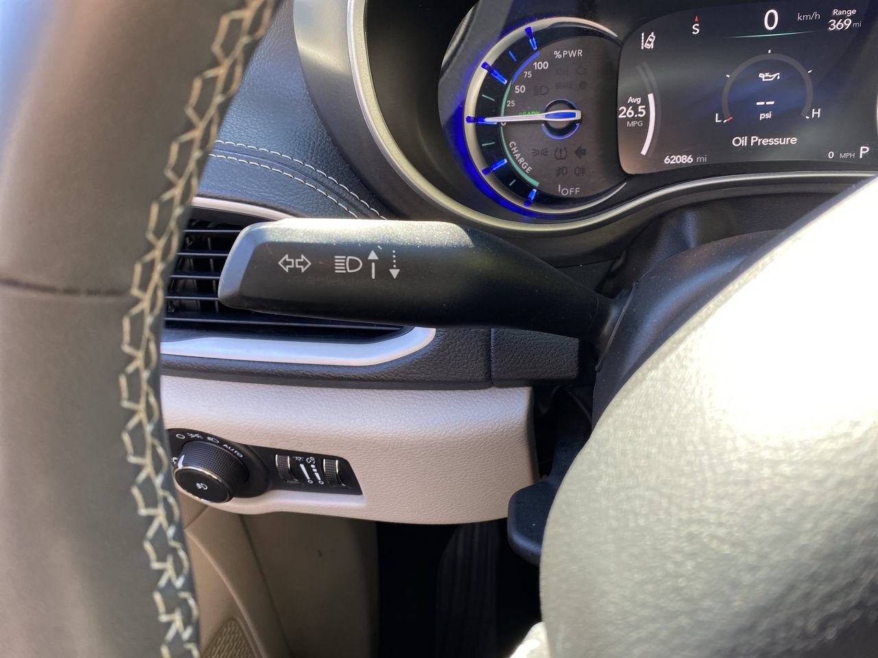 2024 Chrysler Pacifica Hybrid Select