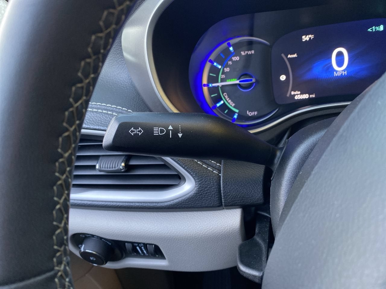 2024 Chrysler Pacifica Hybrid Select