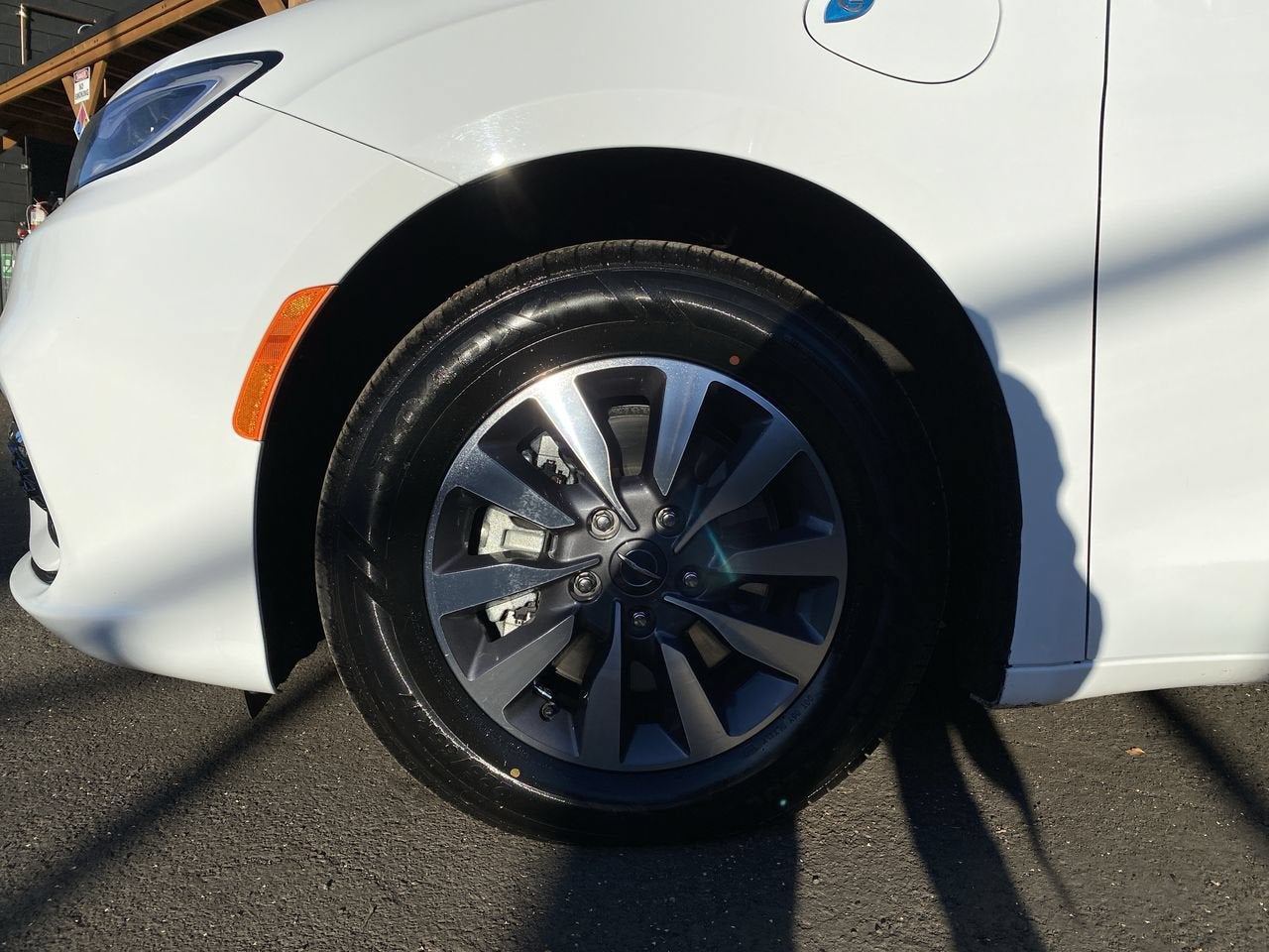 2024 Chrysler Pacifica Hybrid Select