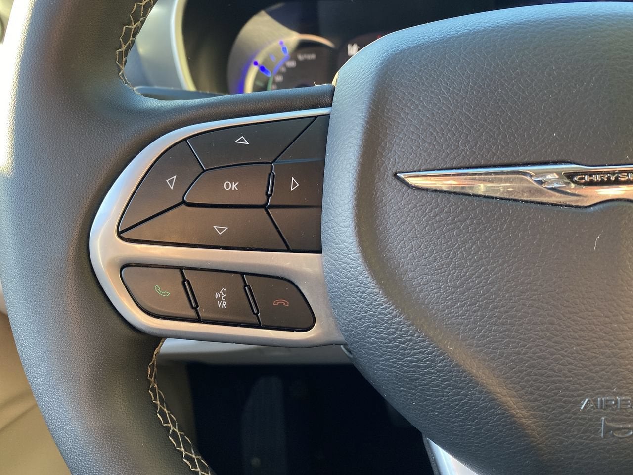 2024 Chrysler Pacifica Hybrid Select