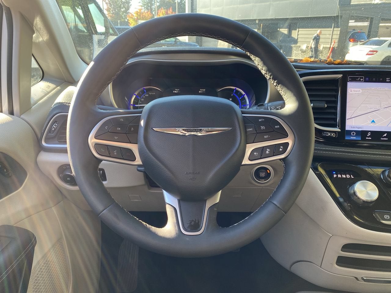 2024 Chrysler Pacifica Hybrid Select