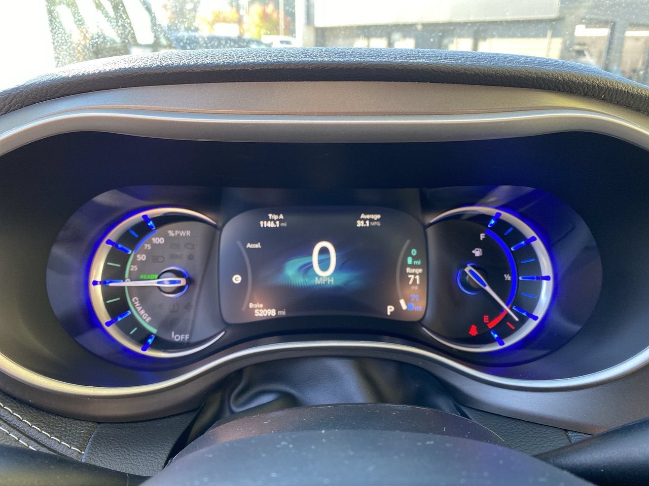 2024 Chrysler Pacifica Hybrid Select