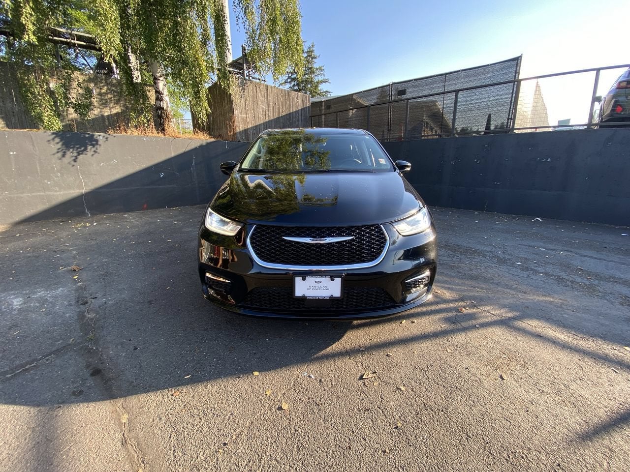 2024 Chrysler Pacifica Hybrid Select