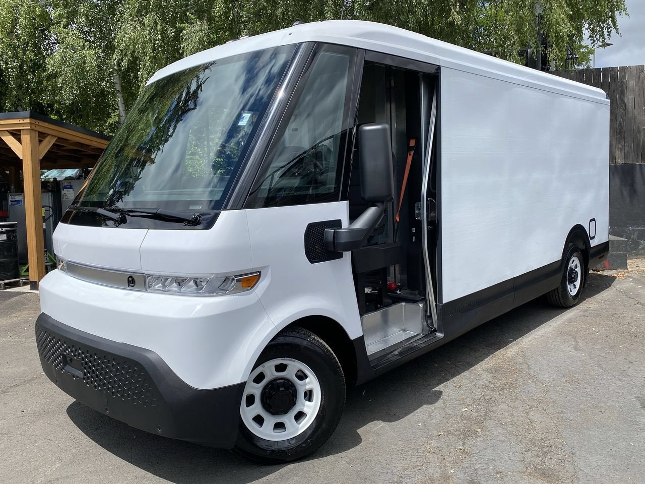 2023 BrightDrop Zevo 600 EJY