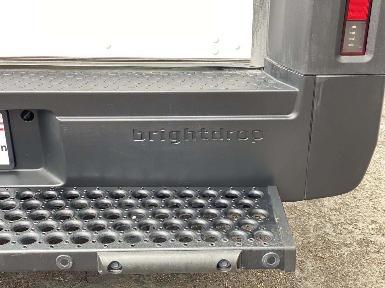 2023 BrightDrop Zevo 600 EJY