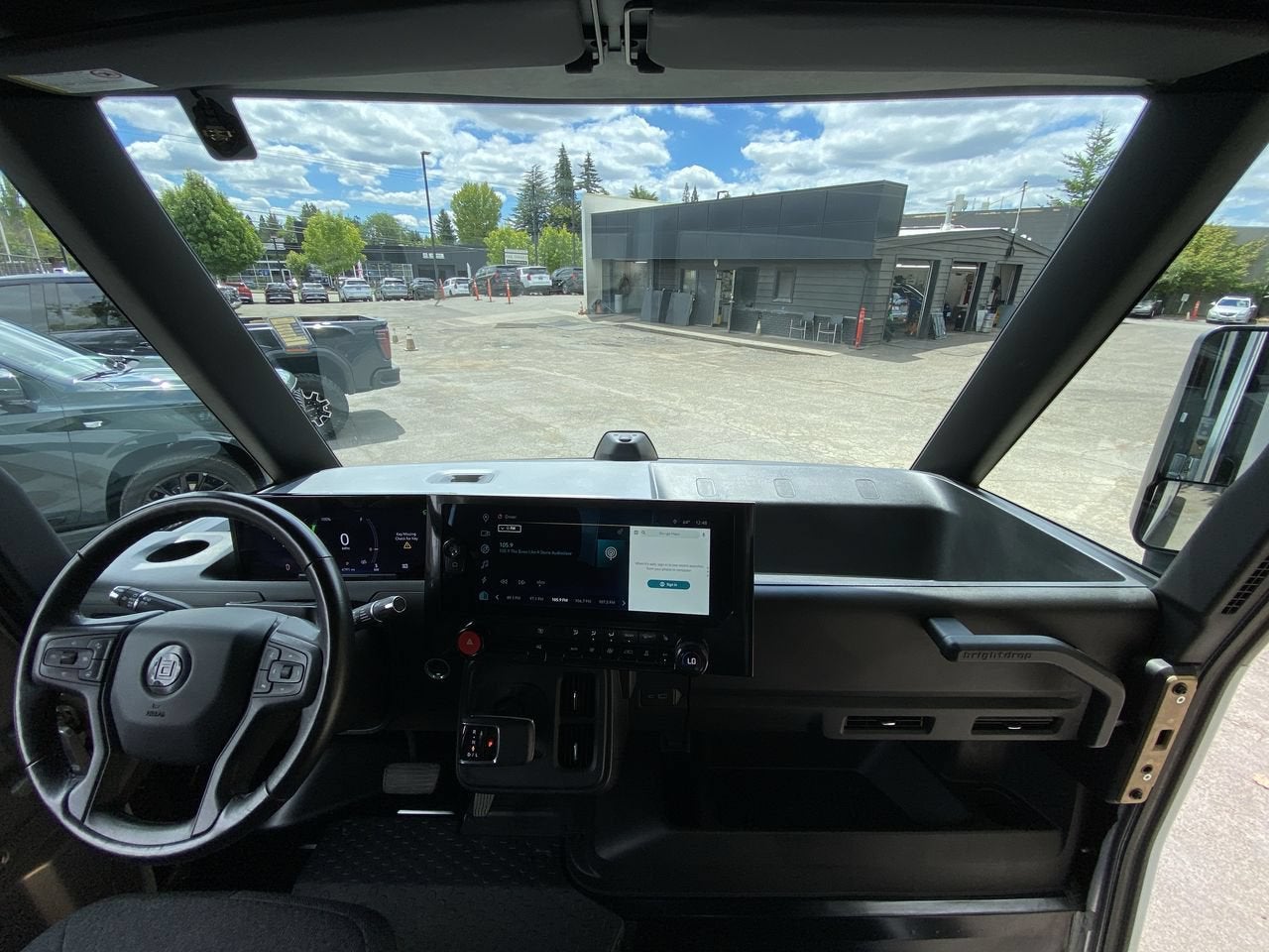 2023 BrightDrop Zevo 600 EJY