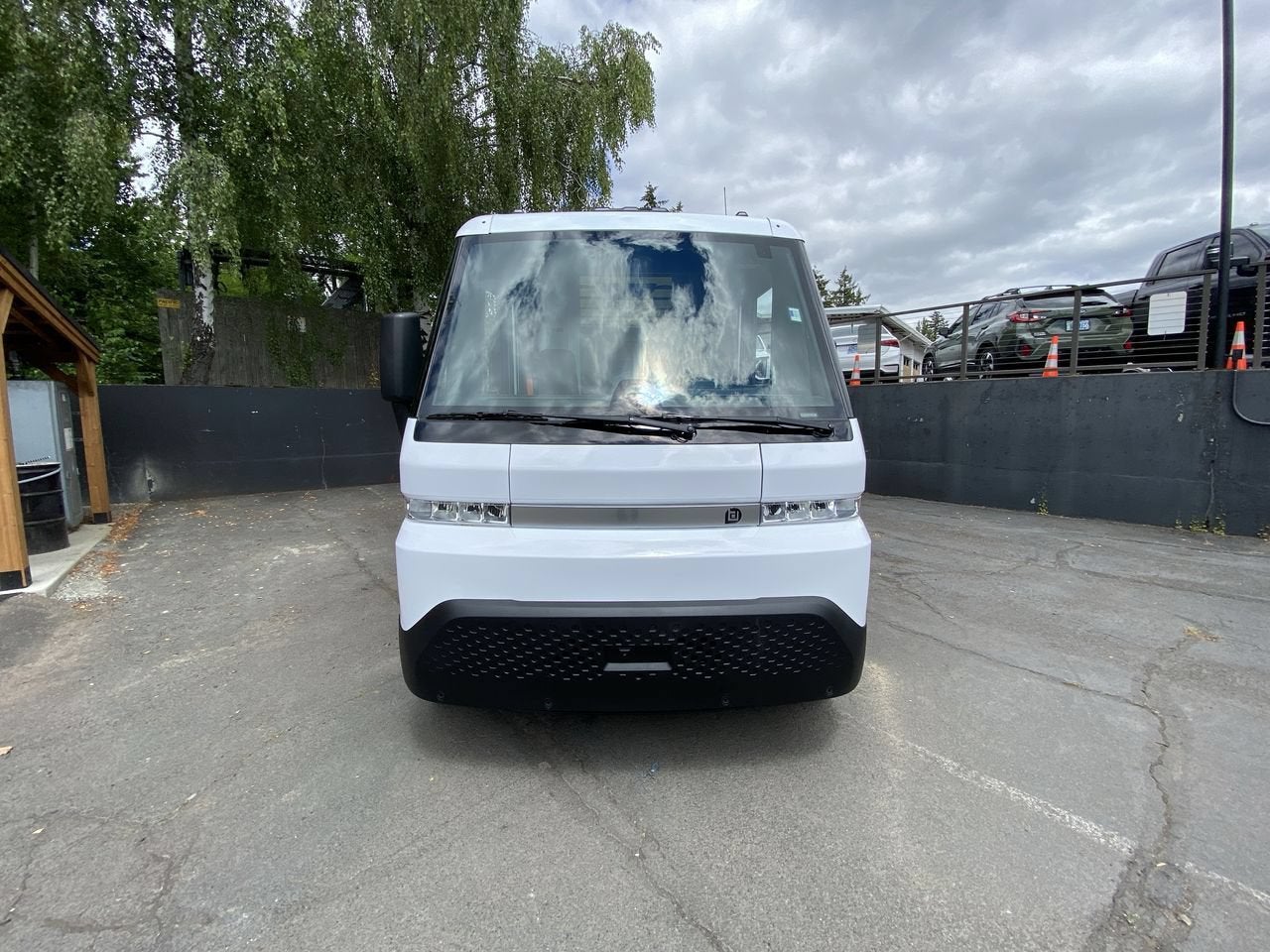 2023 BrightDrop Zevo 600 EJY