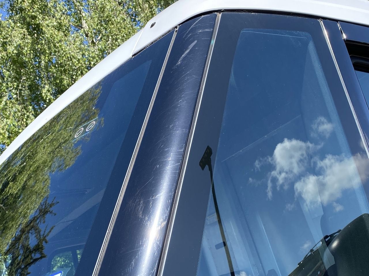2023 BrightDrop Zevo 600 EJY