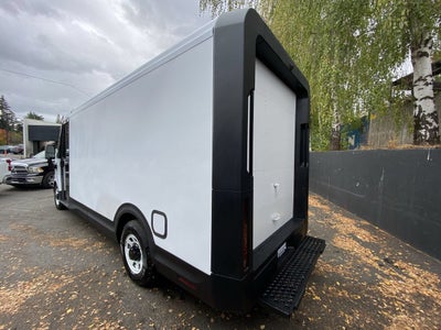 2024 BrightDrop Zevo 600 EJY