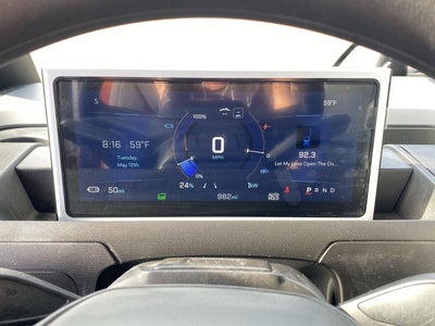 2024 BrightDrop Zevo 600 EJY