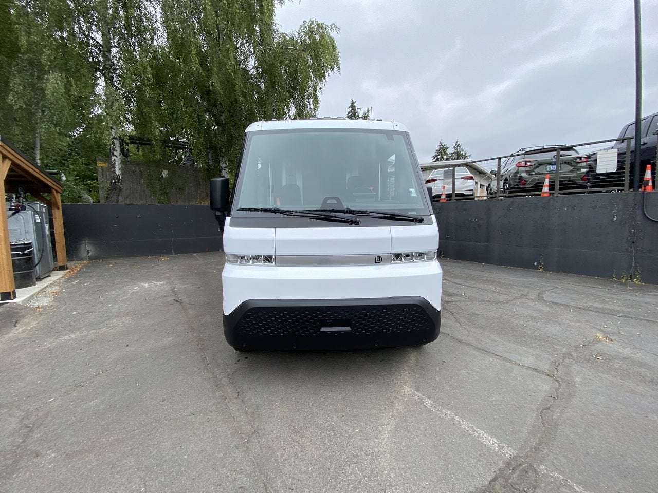 2024 BrightDrop Zevo 600 EJY