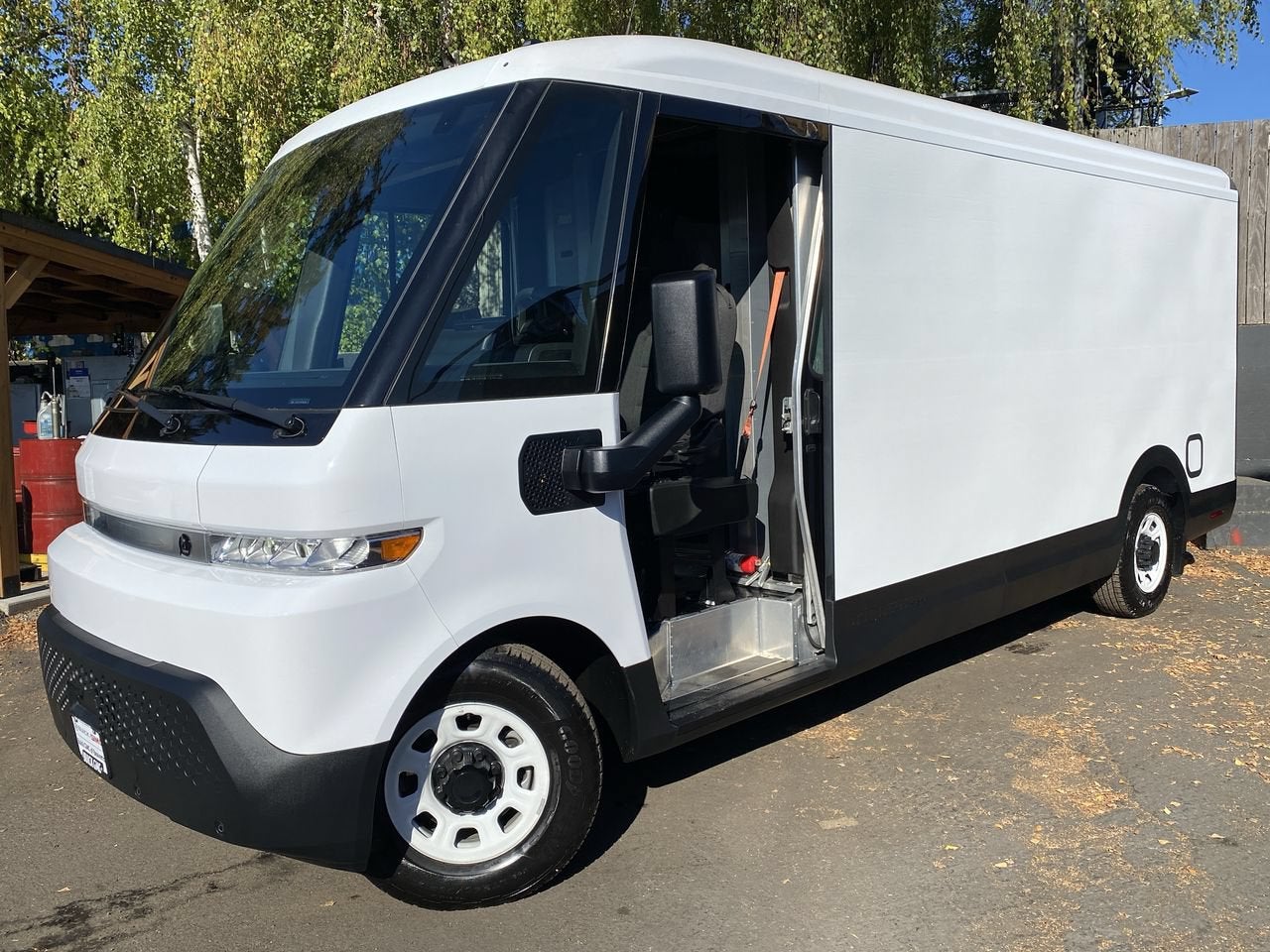 2024 BrightDrop Zevo 600 EJY