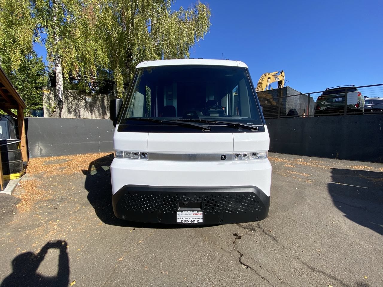 2024 BrightDrop Zevo 600 EJY