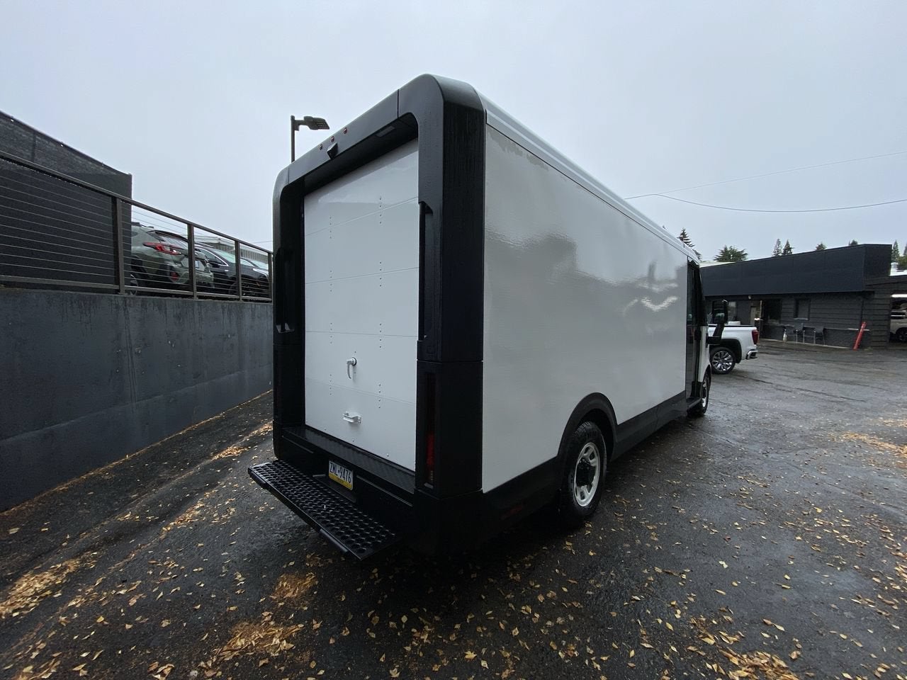 2024 BrightDrop Zevo 600 EJY