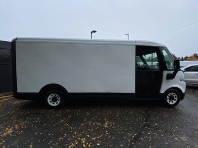 2024 BrightDrop Zevo 600 EJY