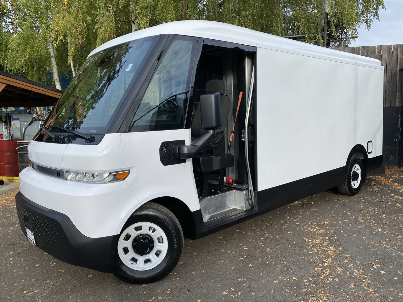 2024 BrightDrop Zevo 600 EJY