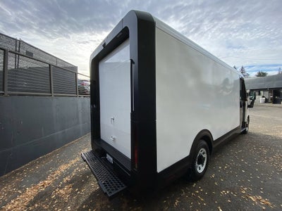 2024 BrightDrop Zevo 600 EJY