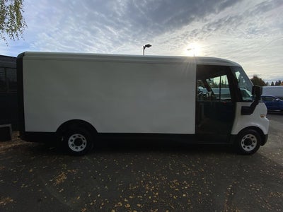 2024 BrightDrop Zevo 600 EJY