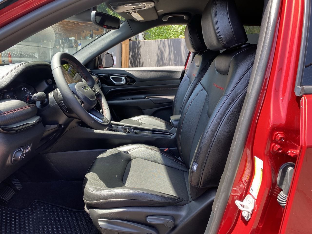2025 Jeep Compass Trailhawk