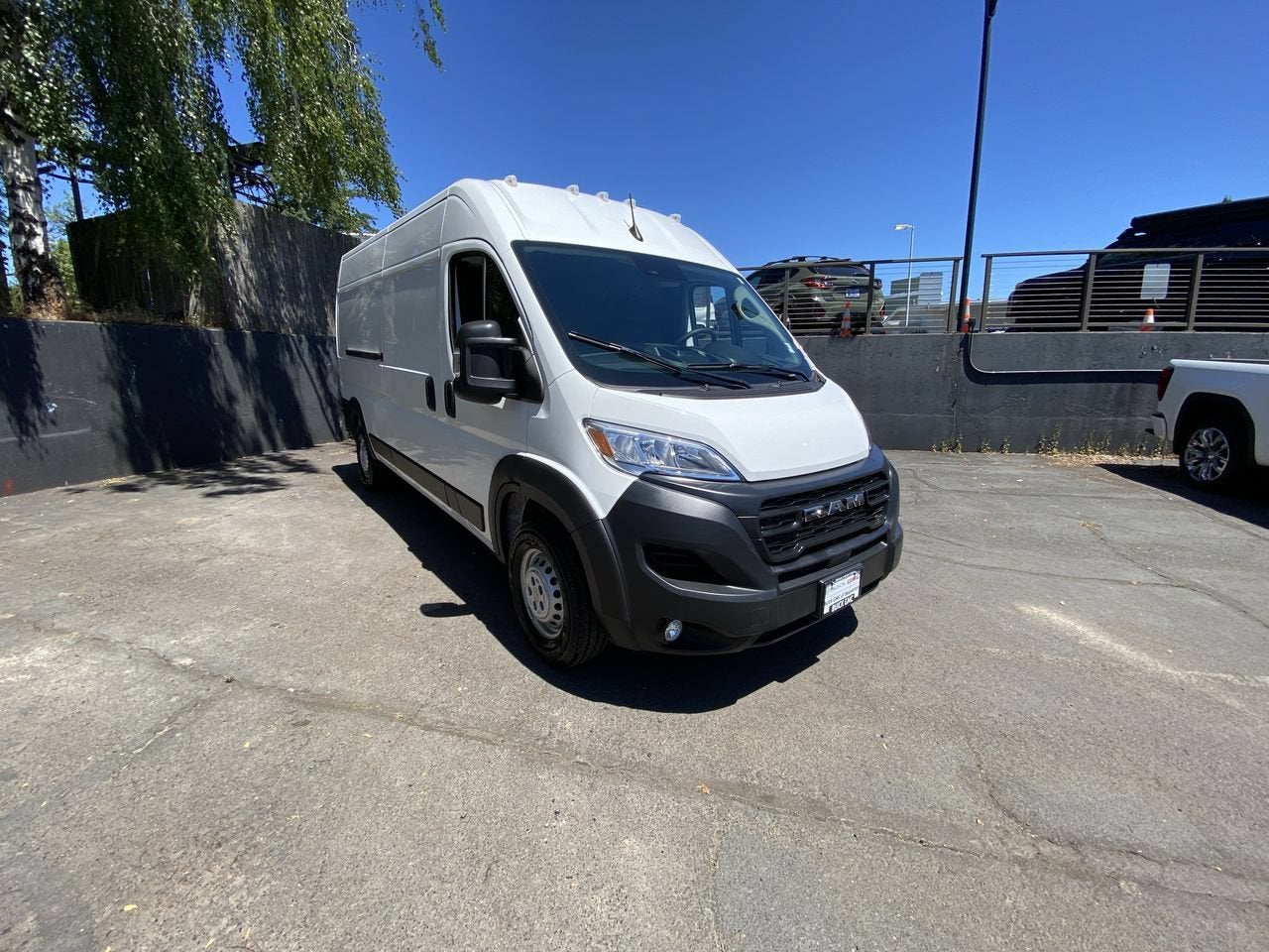 2026 RAM ProMaster Cargo Van Tradesman