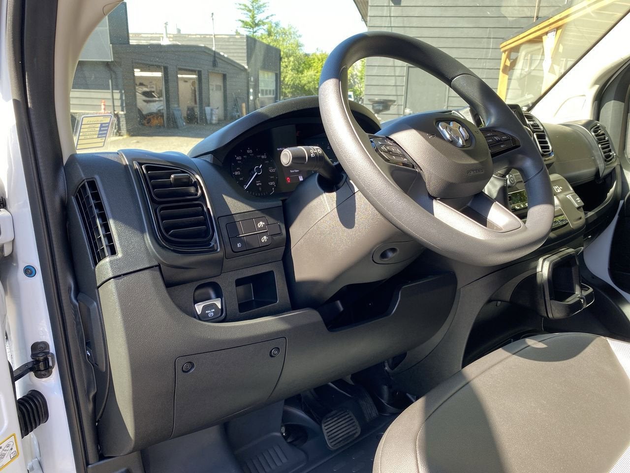 2026 RAM ProMaster Cargo Van Tradesman