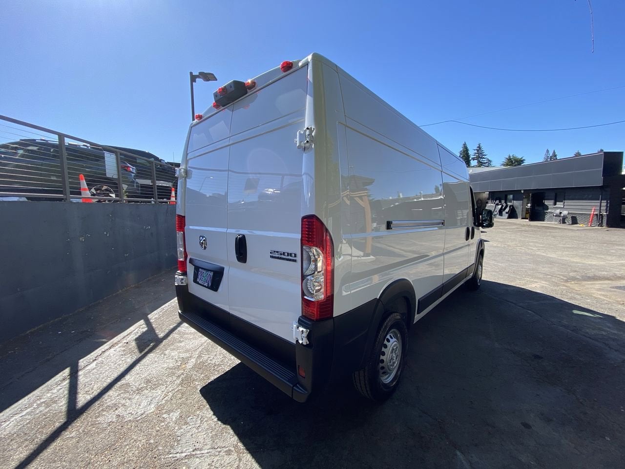2026 RAM ProMaster Cargo Van Tradesman