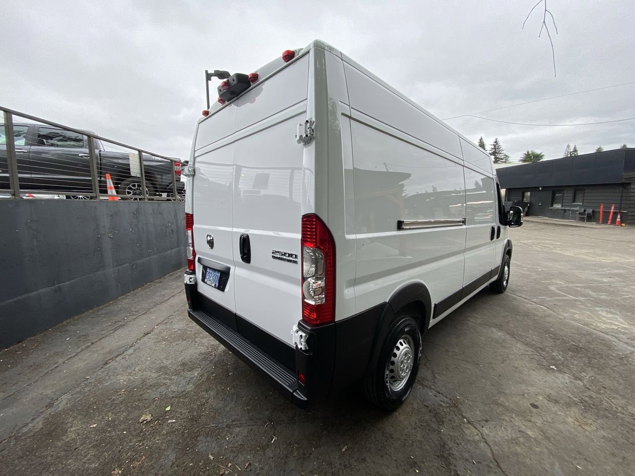 2026 RAM ProMaster Cargo Van Tradesman