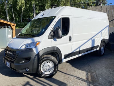 2026 RAM ProMaster Cargo Van Tradesman