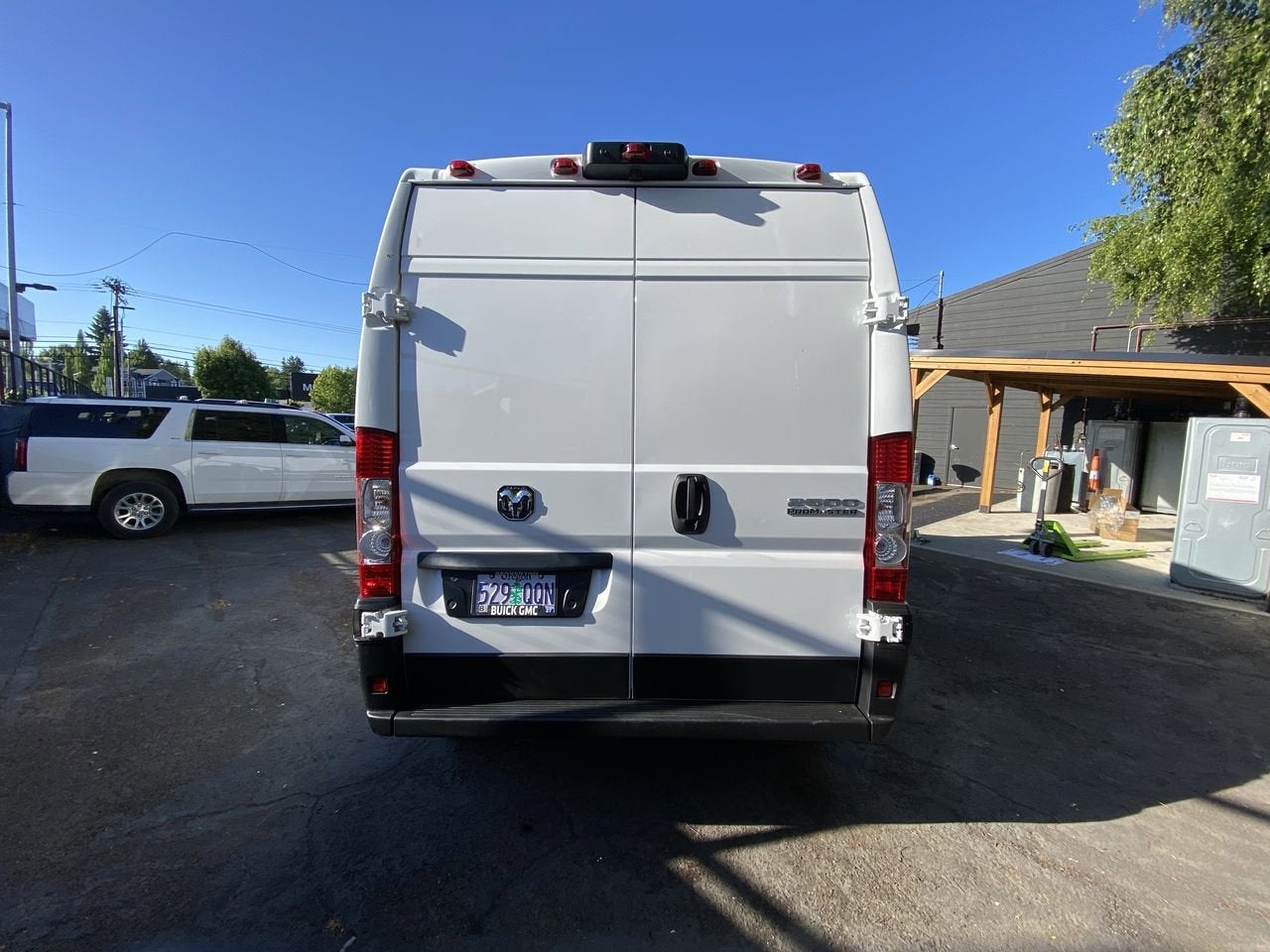2026 RAM ProMaster Cargo Van Tradesman