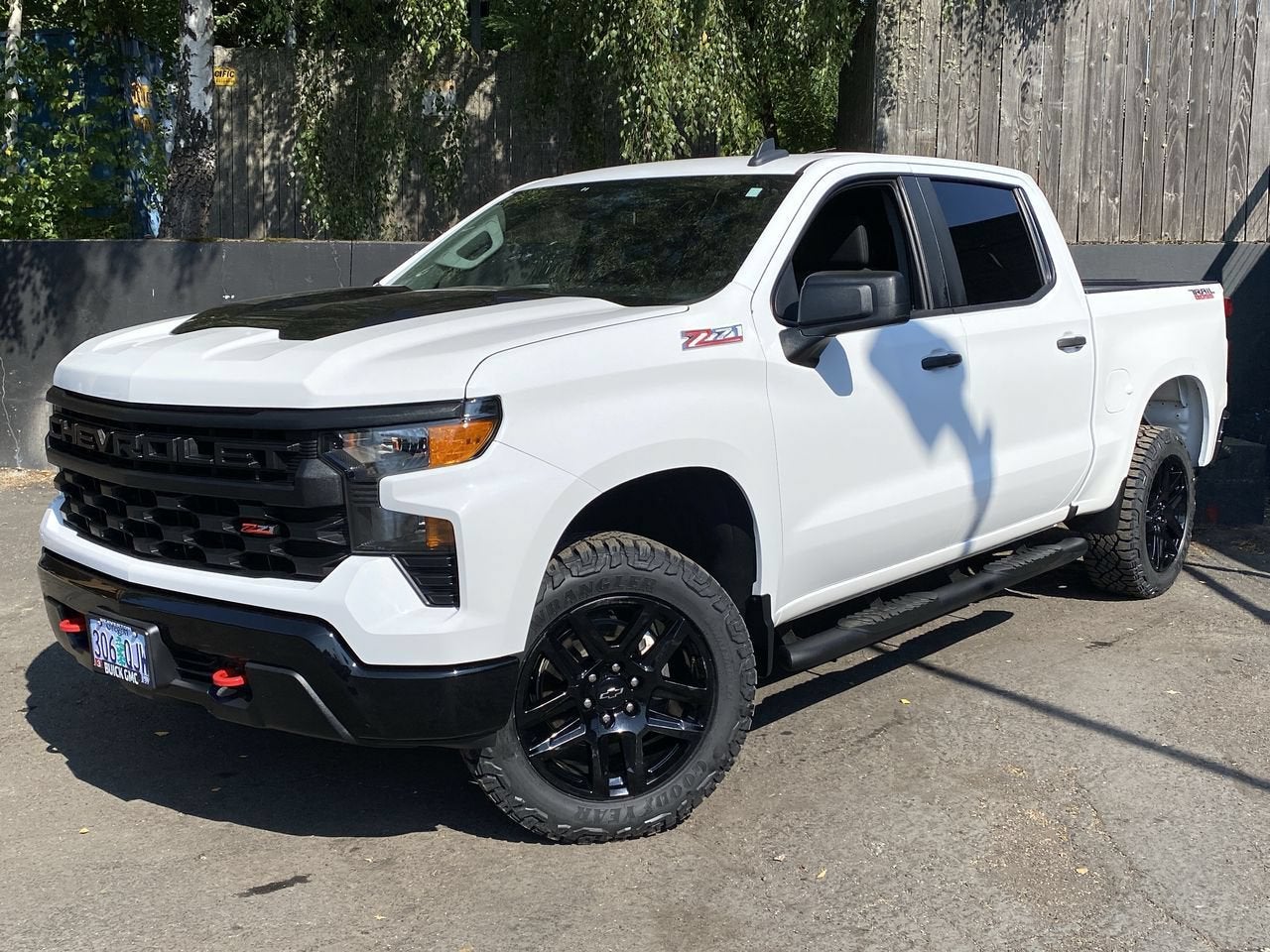 2022 Chevrolet Silverado 1500 Custom Trail Boss