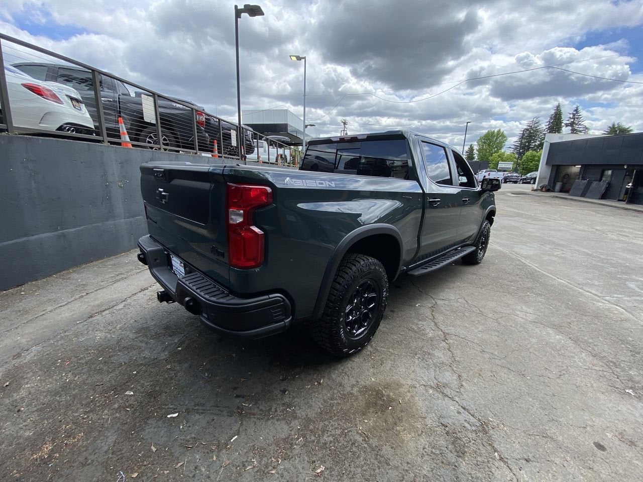 2025 Chevrolet Silverado 1500 ZR2