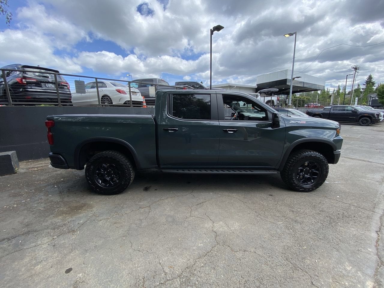 2025 Chevrolet Silverado 1500 ZR2