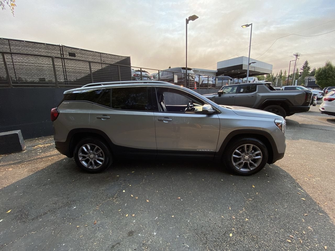 2024 GMC Terrain SLT