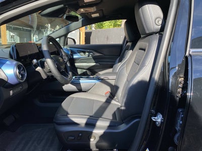 2024 Chevrolet Equinox EV 2LT