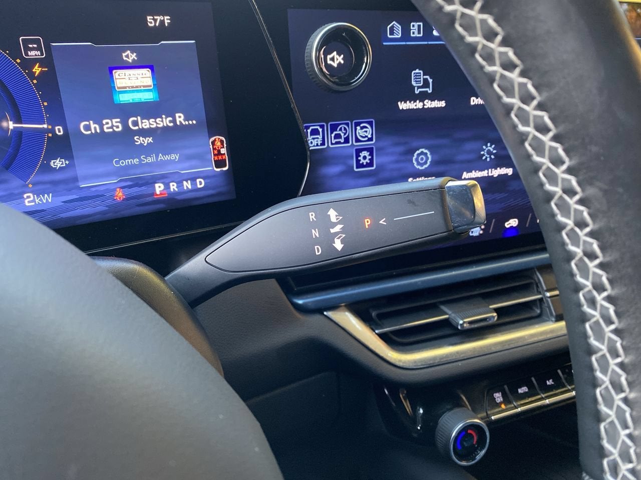2024 Chevrolet Equinox EV 2LT