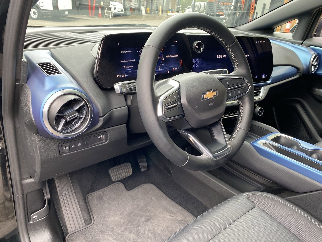 Used 2025 Chevrolet Equinox EV LT with VIN 3GN7DLRP3SS186334 for sale in Portland, OR